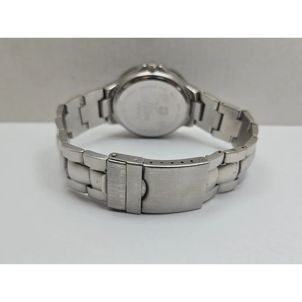 Hilton Swiss Mens Blue Dial Quartz Silver Bracelet Date Sports Watch New Battery